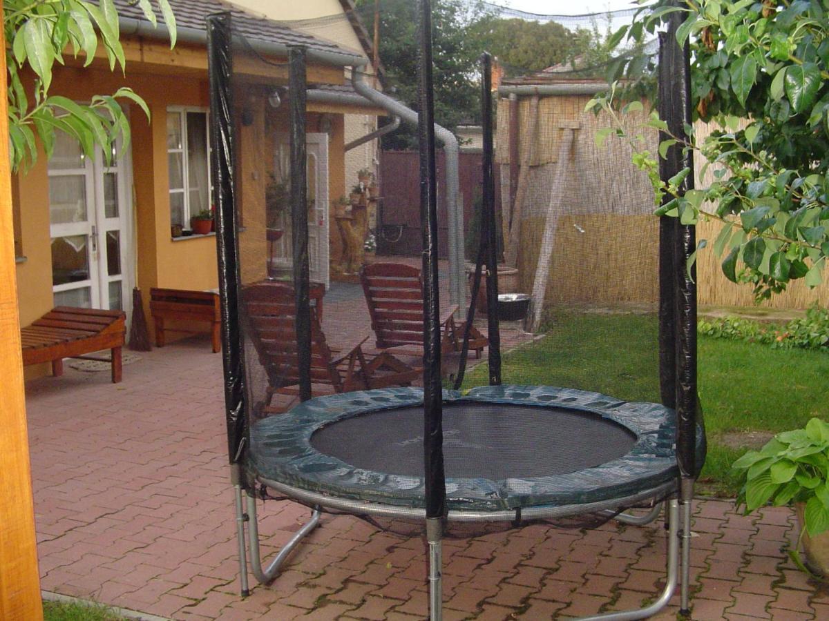 Hunter Villa Štúrovo Bagian luar foto